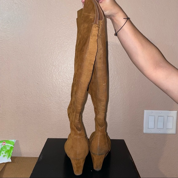 Wide width and wide calf - Picture 2 of 7